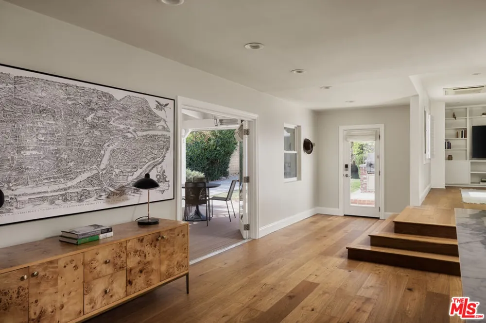 4753 Ambrose Avenue Los Angeles, CA 90027