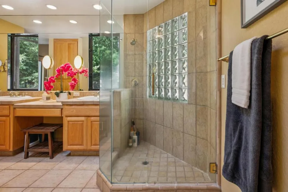 23584 Skyview Terrace Los Gatos, CA 95033
