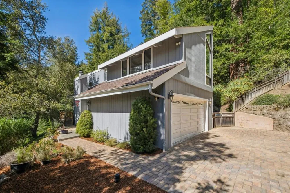 23584 Skyview Terrace Los Gatos, CA 95033