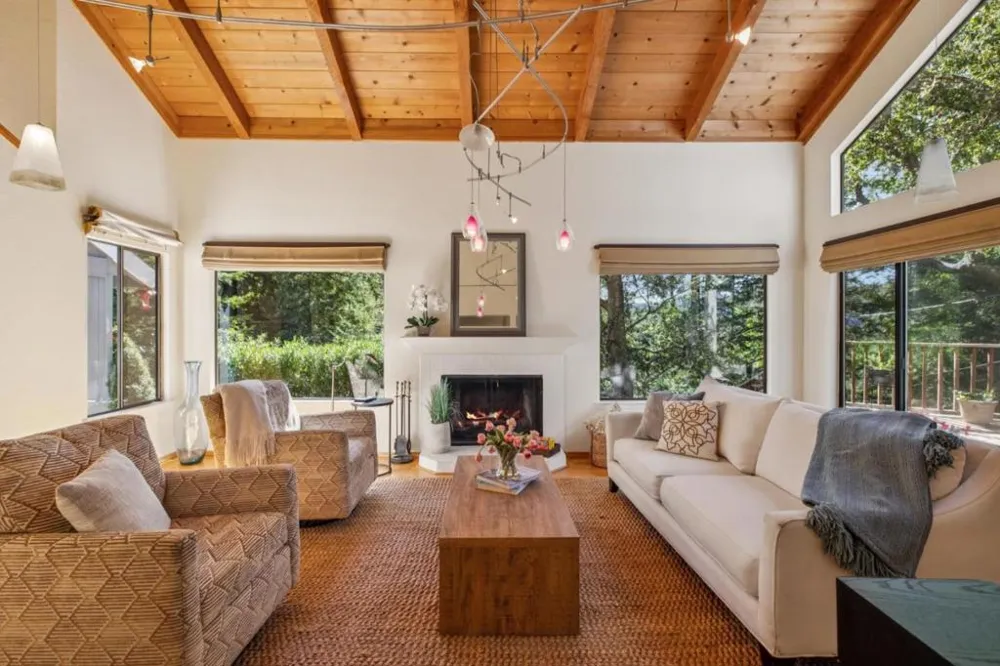 23584 Skyview Terrace Los Gatos, CA 95033