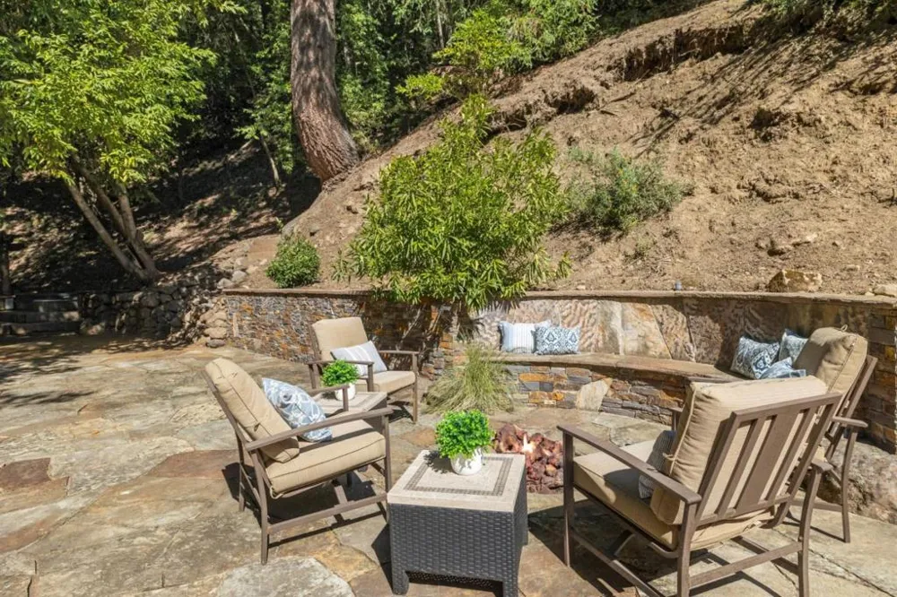 23584 Skyview Terrace Los Gatos, CA 95033