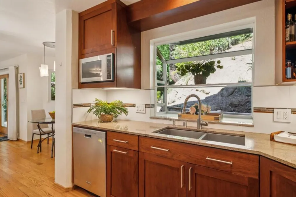 23584 Skyview Terrace Los Gatos, CA 95033
