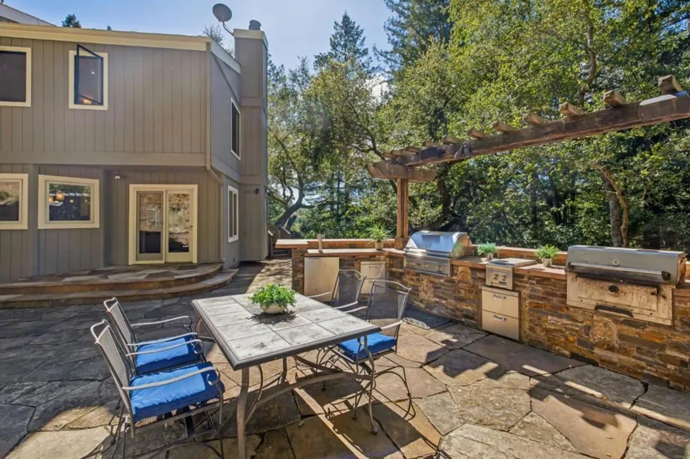 23584 Skyview Terrace Los Gatos, CA 95033