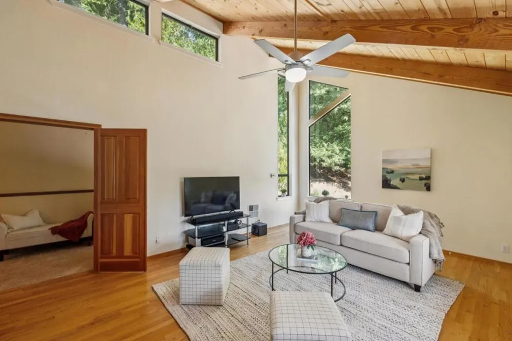 23584 Skyview Terrace Los Gatos, CA 95033