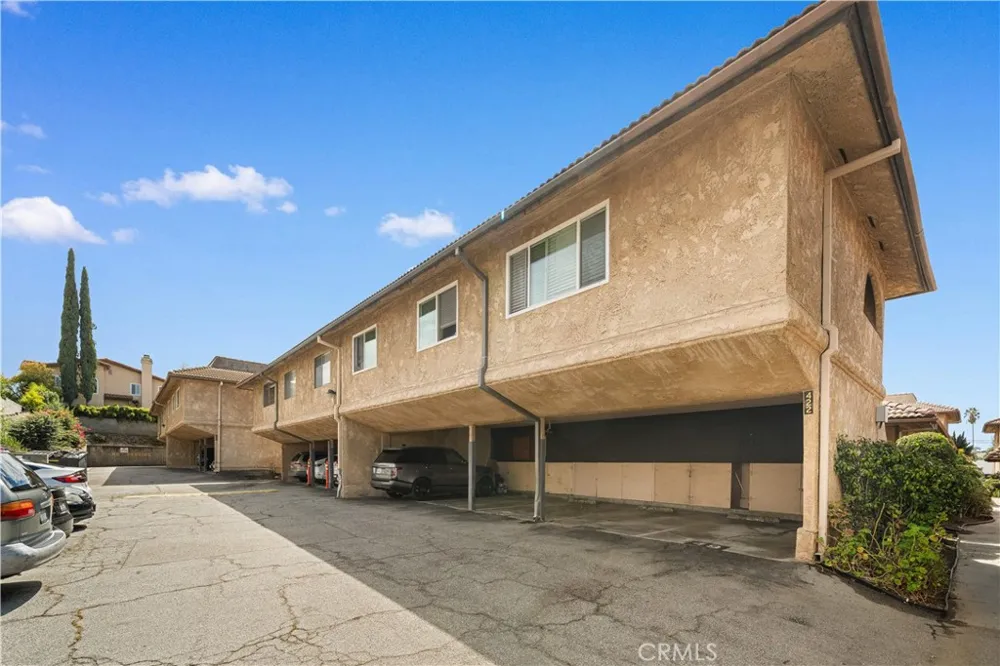 422 E Newmark #B Monterey Park, CA 91755