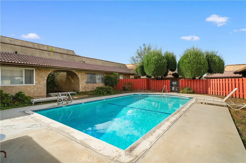 422 E Newmark #B Monterey Park, CA 91755