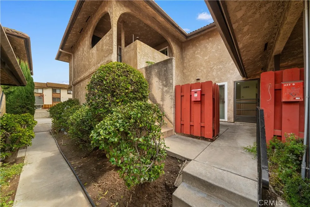 422 E Newmark #B Monterey Park, CA 91755