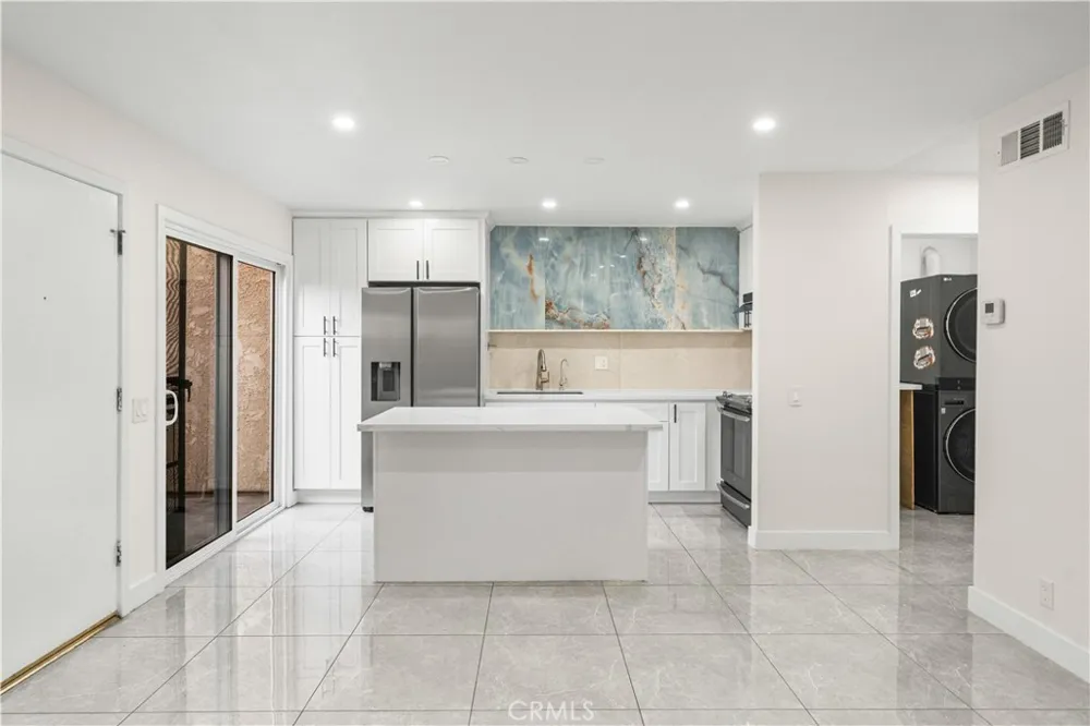 422 E Newmark #B Monterey Park, CA 91755