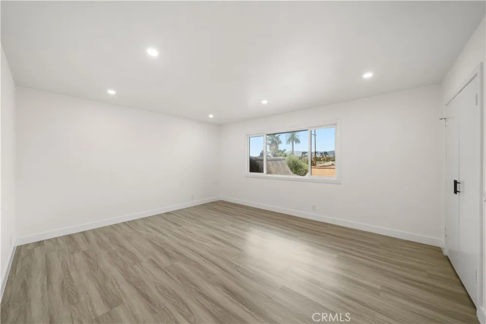 422 E Newmark #B Monterey Park, CA 91755