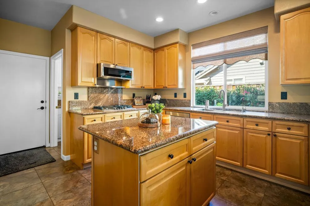 5569 Arlene Way Livermore, CA 94550