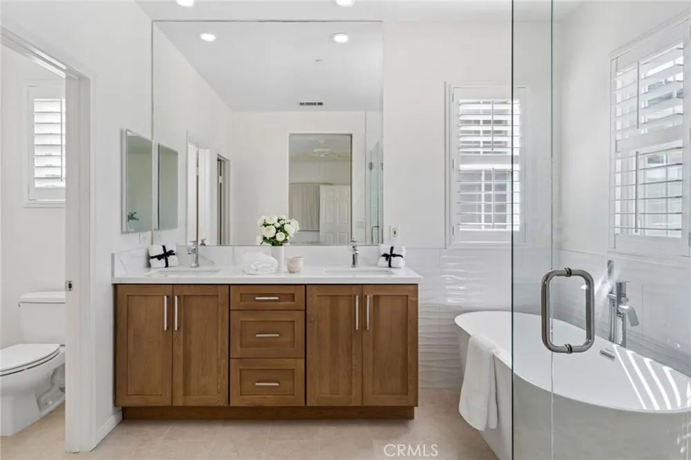 5266 Acorn Huntington Beach, CA 92649