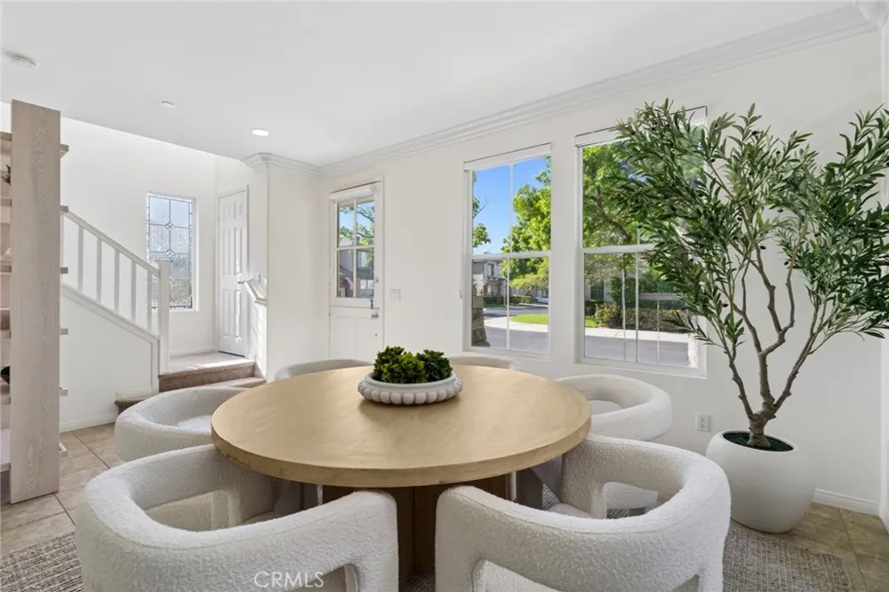 5266 Acorn Huntington Beach, CA 92649