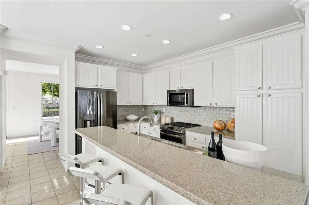 5266 Acorn Huntington Beach, CA 92649