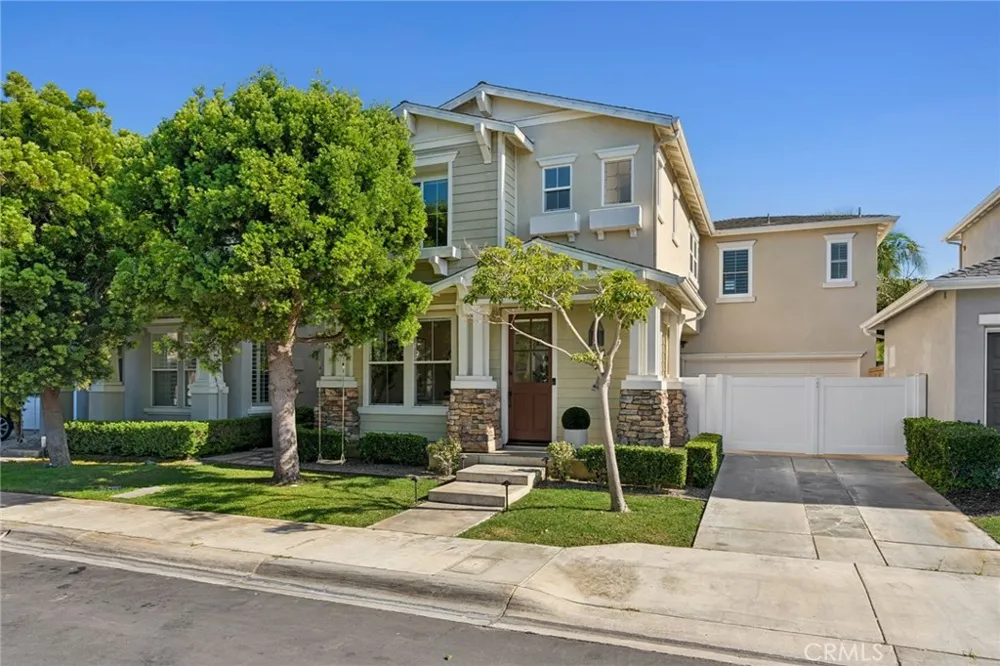 5266 Acorn Huntington Beach, CA 92649