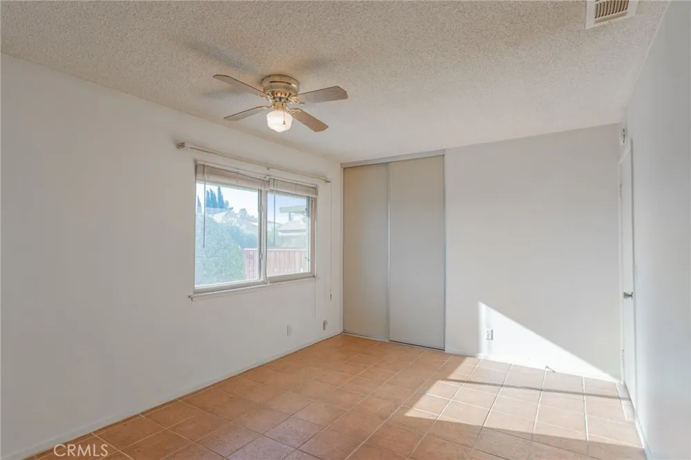 15560 Elmwood Drive Victorville, CA 92395