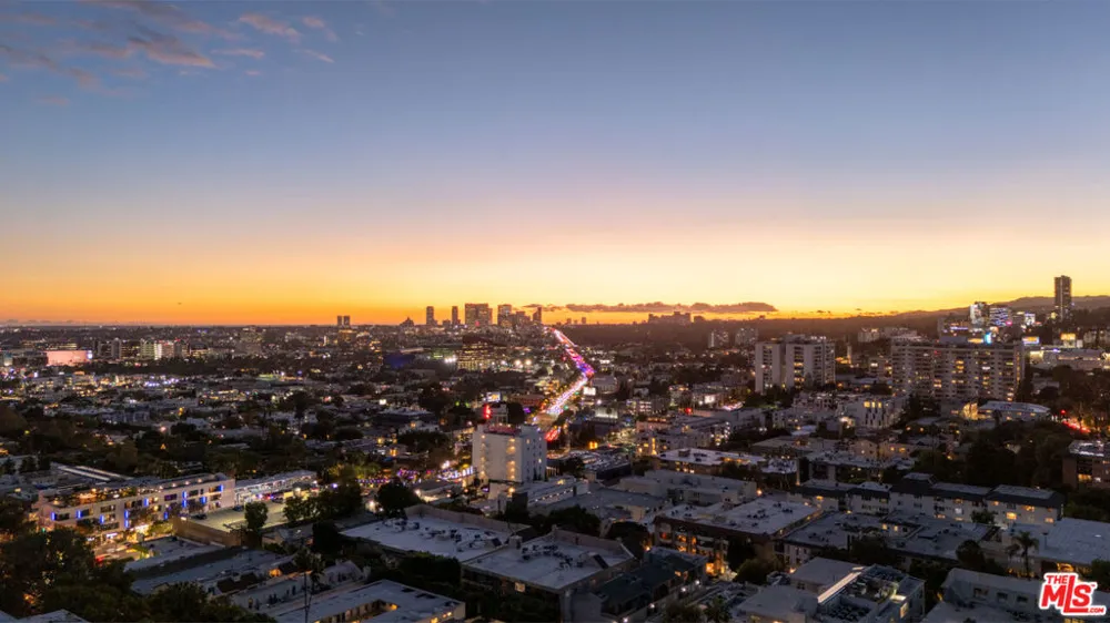 1253 Sweetzer Avenue #6 West Hollywood, CA 90069