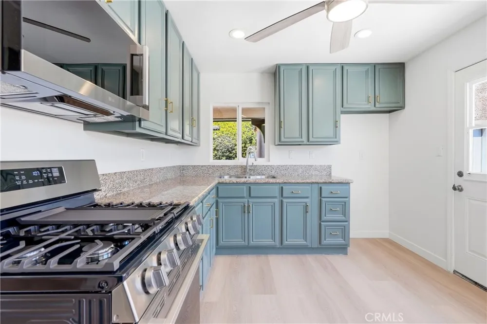 206 E Rosslynn Fullerton, CA 92832