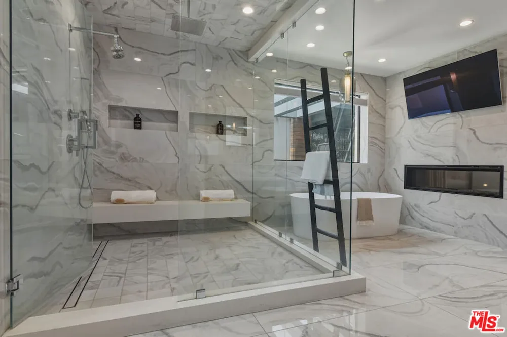 4233 Costello Avenue Sherman Oaks, CA 91423
