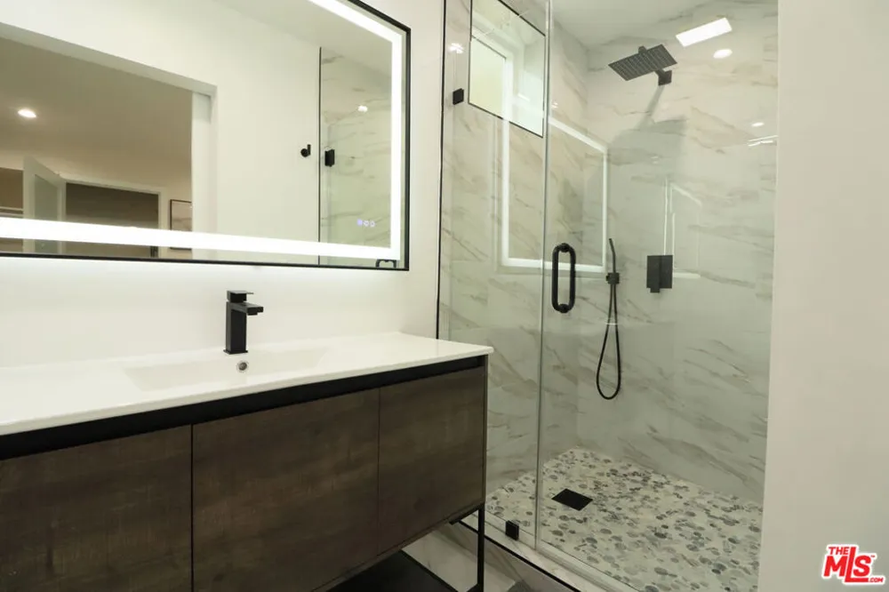 9040 Phyllis Avenue #A2 West Hollywood, CA 90069