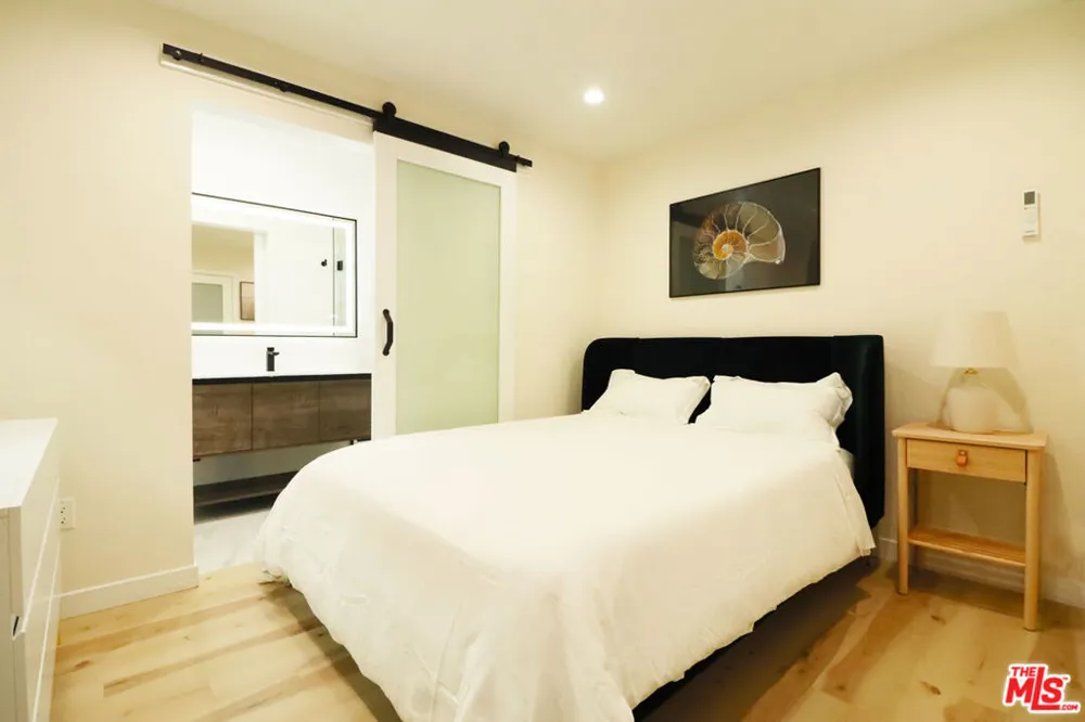 9040 Phyllis Avenue #A2 West Hollywood, CA 90069