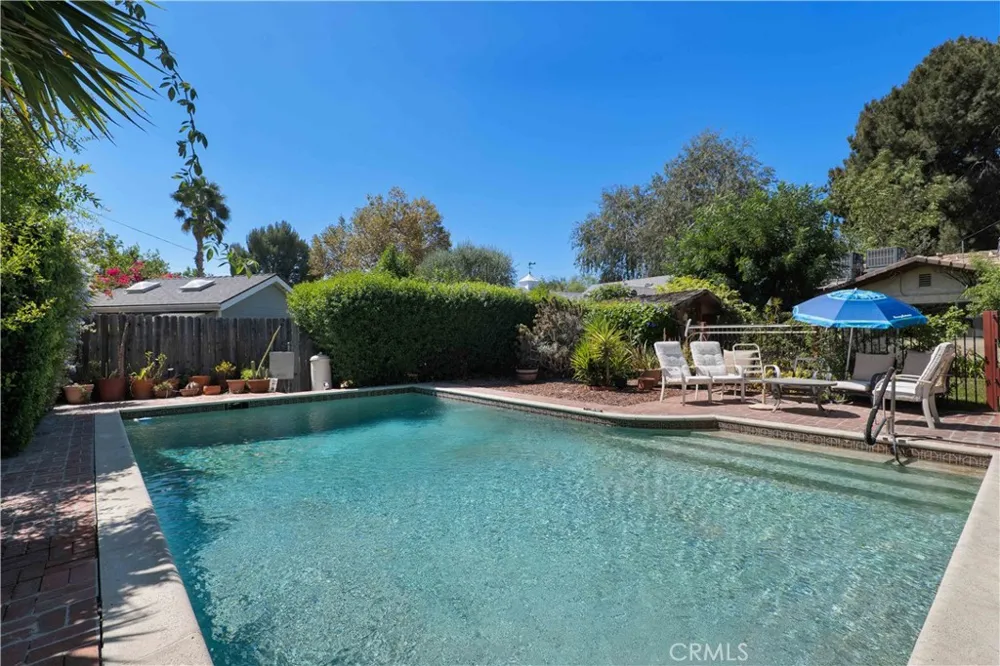 6438 Orion Avenue Van Nuys, CA 91406
