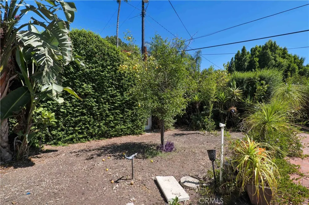 6438 Orion Avenue Van Nuys, CA 91406