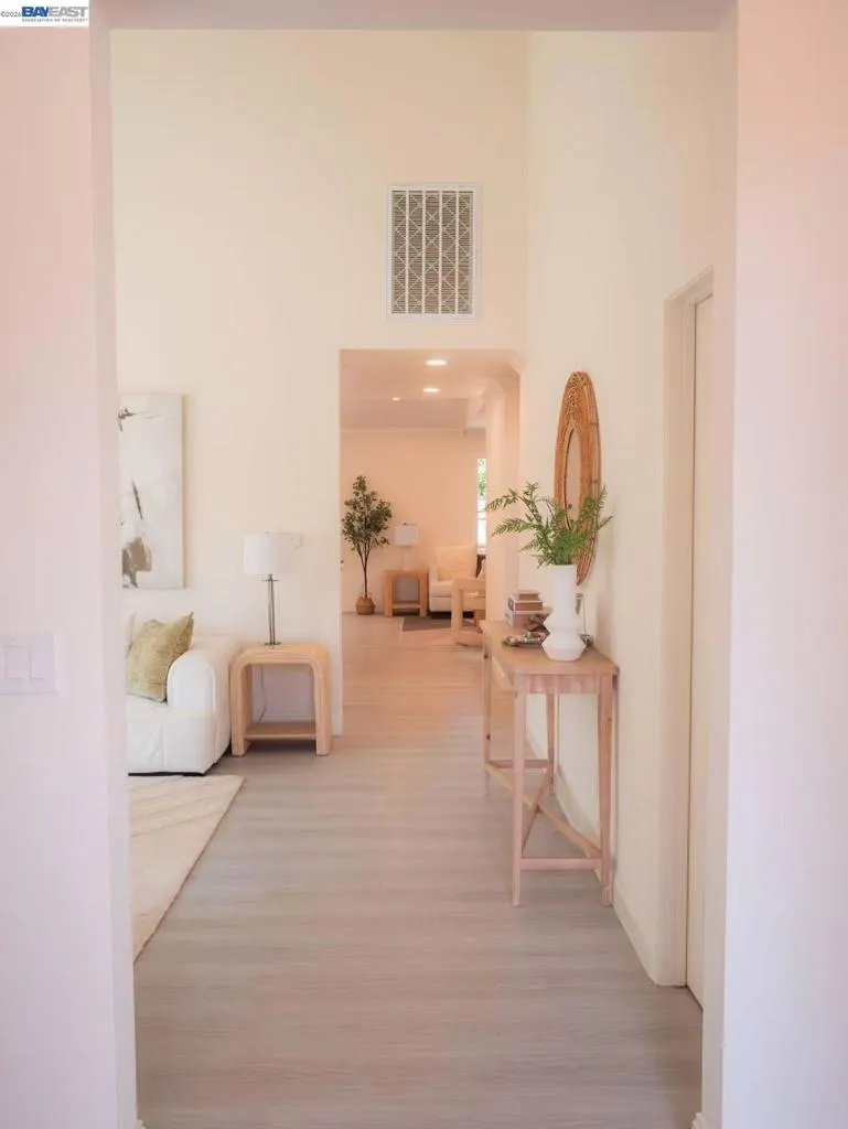 2521 Coconut Dr San Jose, CA 95148