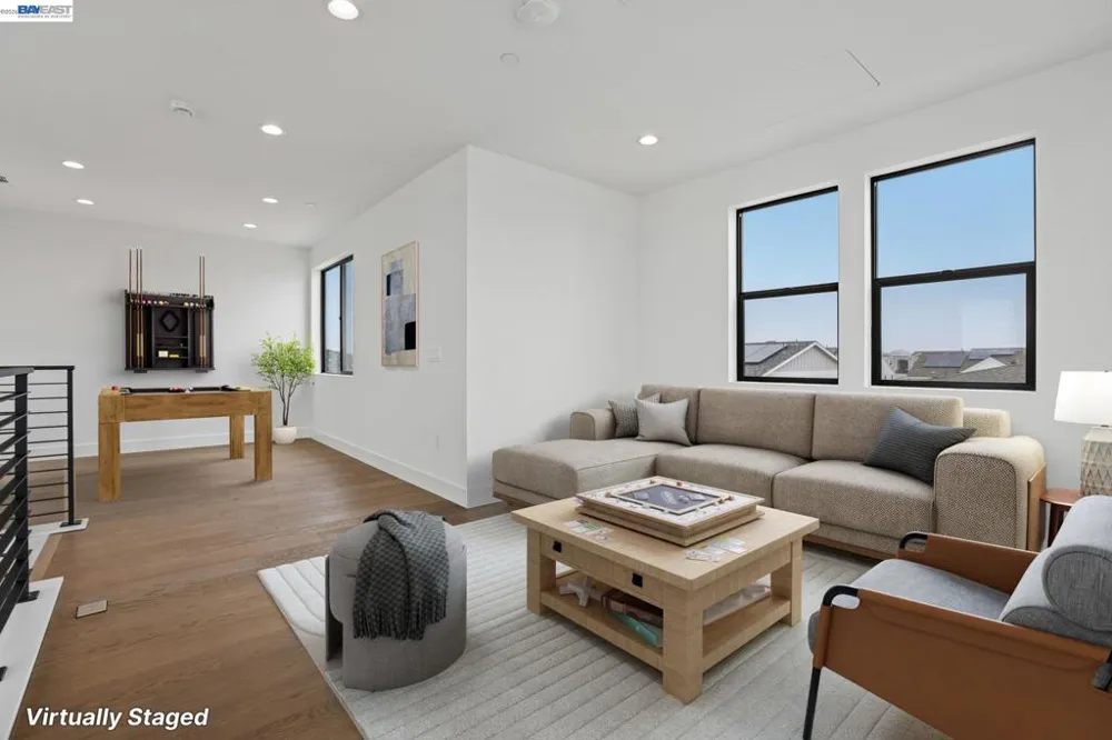 2314 Sand Dune Ave Marina, CA 93933