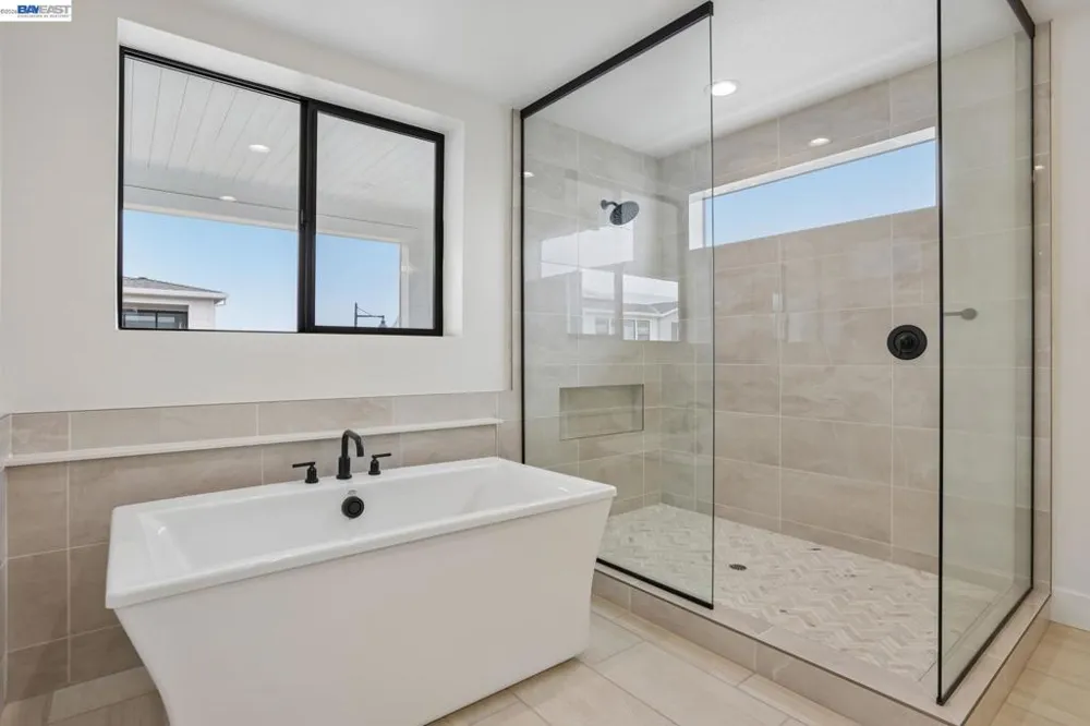 2314 Sand Dune Ave Marina, CA 93933