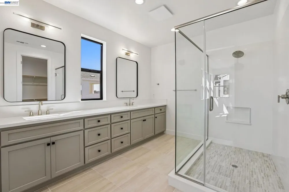 203 Mollusk Circle Marina, CA 93933