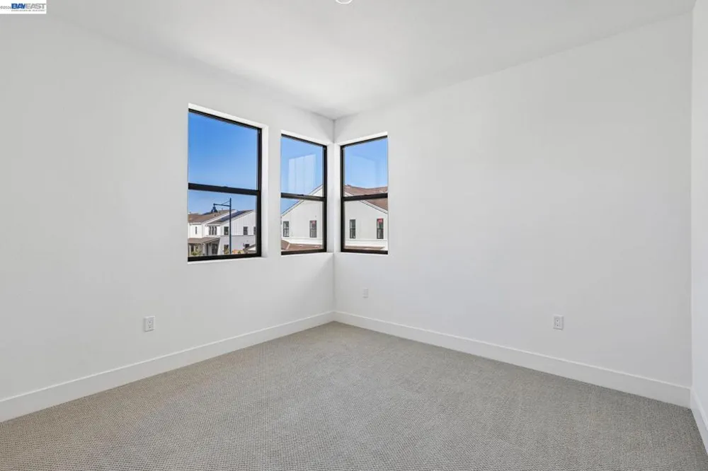 203 Mollusk Circle Marina, CA 93933