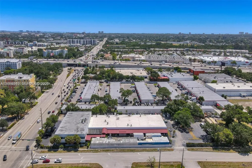 2870 Stirling Rd Hollywood, FL 33020