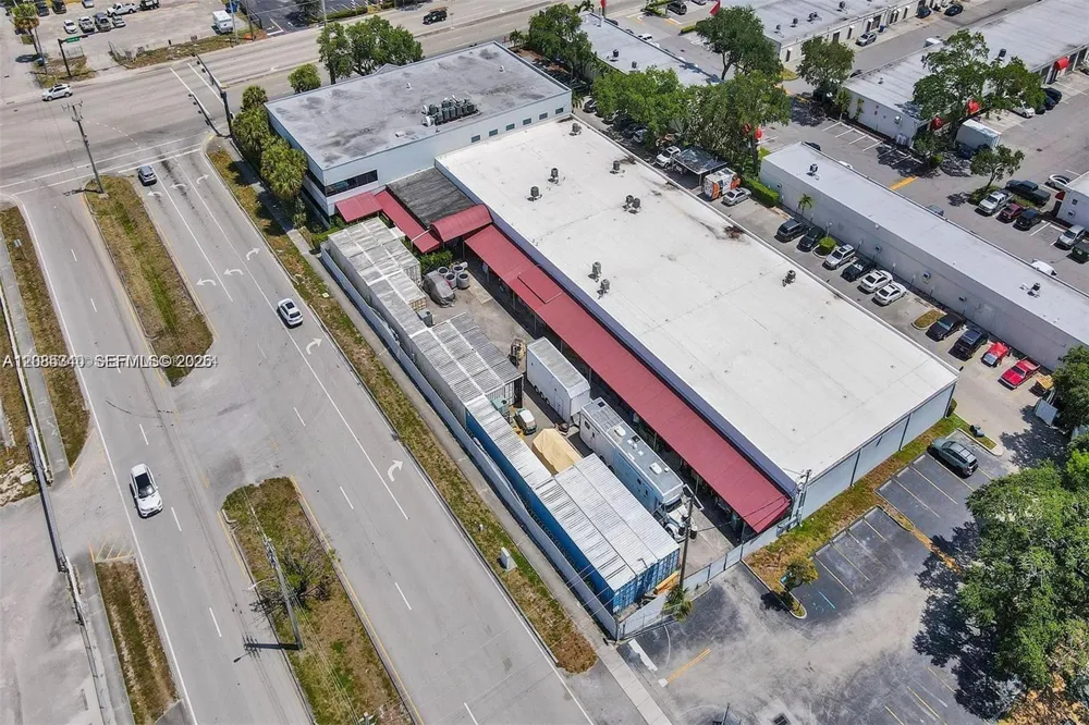 2870 Stirling Rd Hollywood, FL 33020