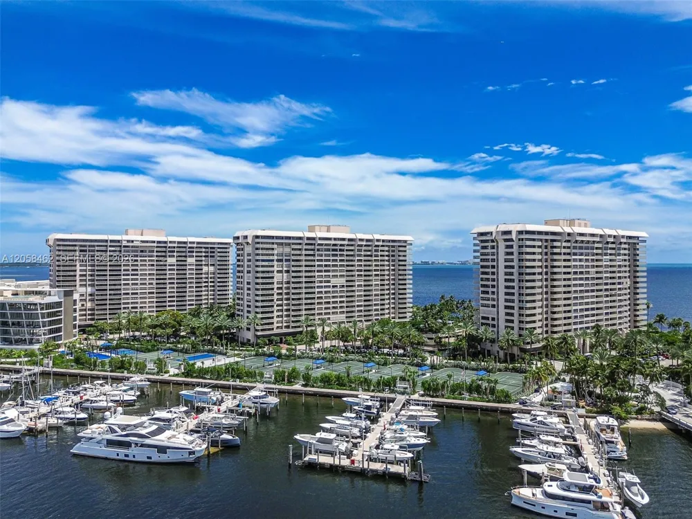 2 Grove Isle Dr #B1602 Miami, FL 33133