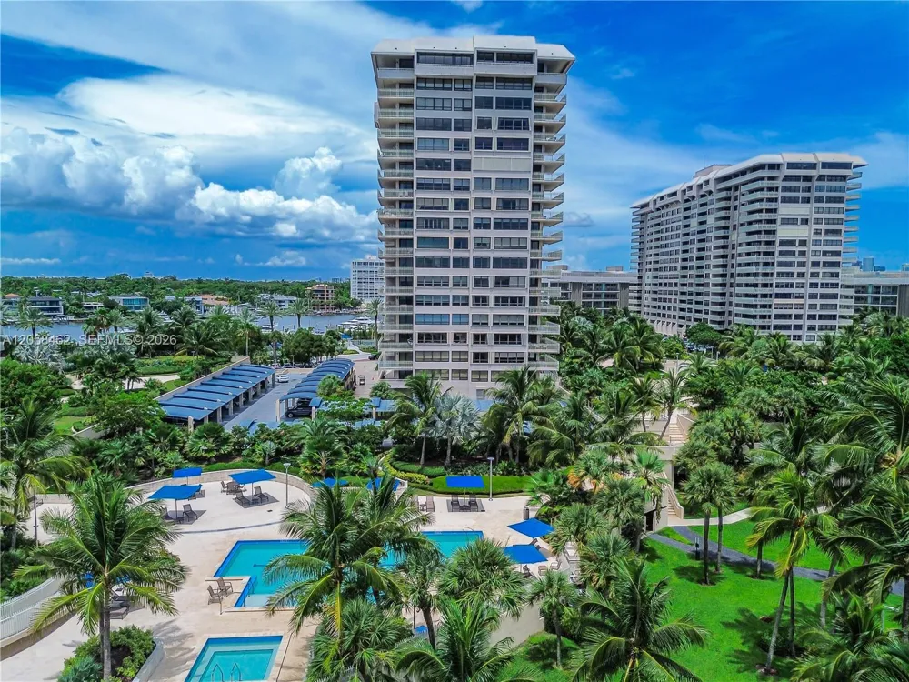 2 Grove Isle Dr #B1602 Miami, FL 33133