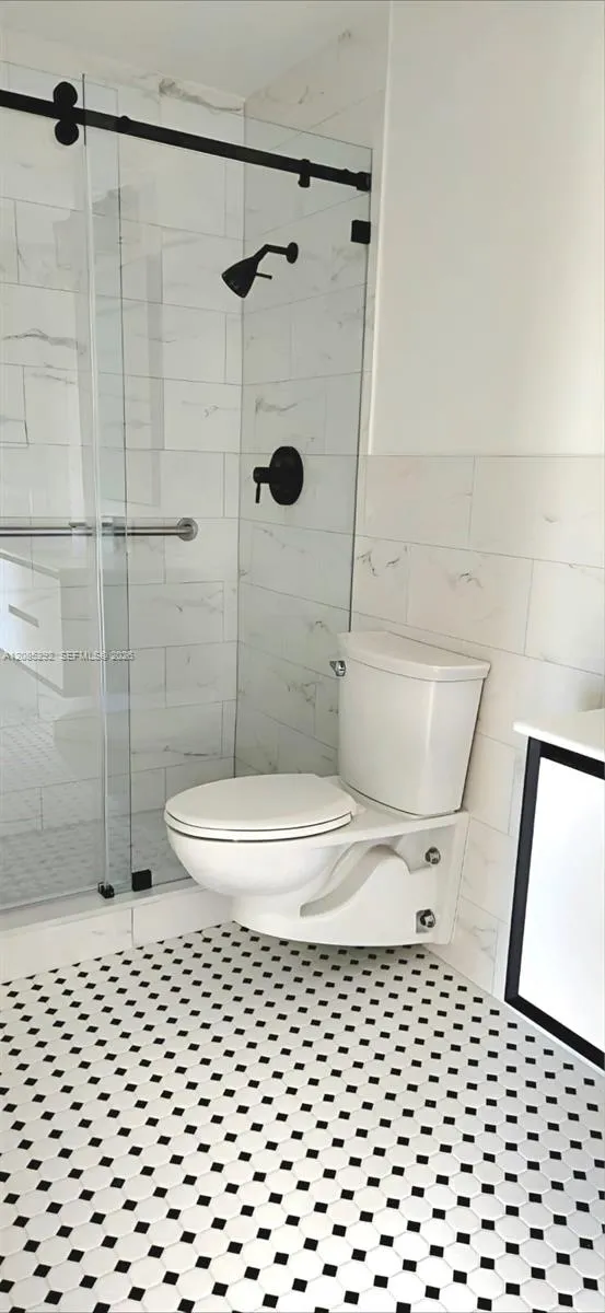 2109 122nd street #2109 North Miami, FL 33181