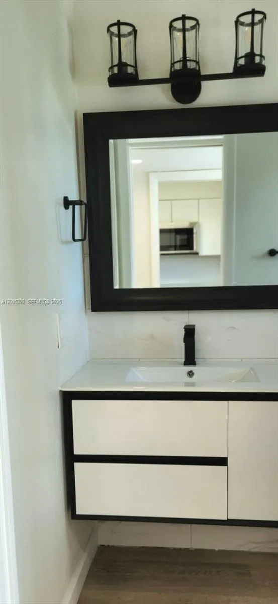 2109 122nd street #2109 North Miami, FL 33181