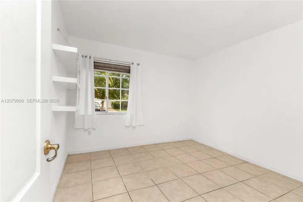9822 SW 159th Path Miami, FL 33196