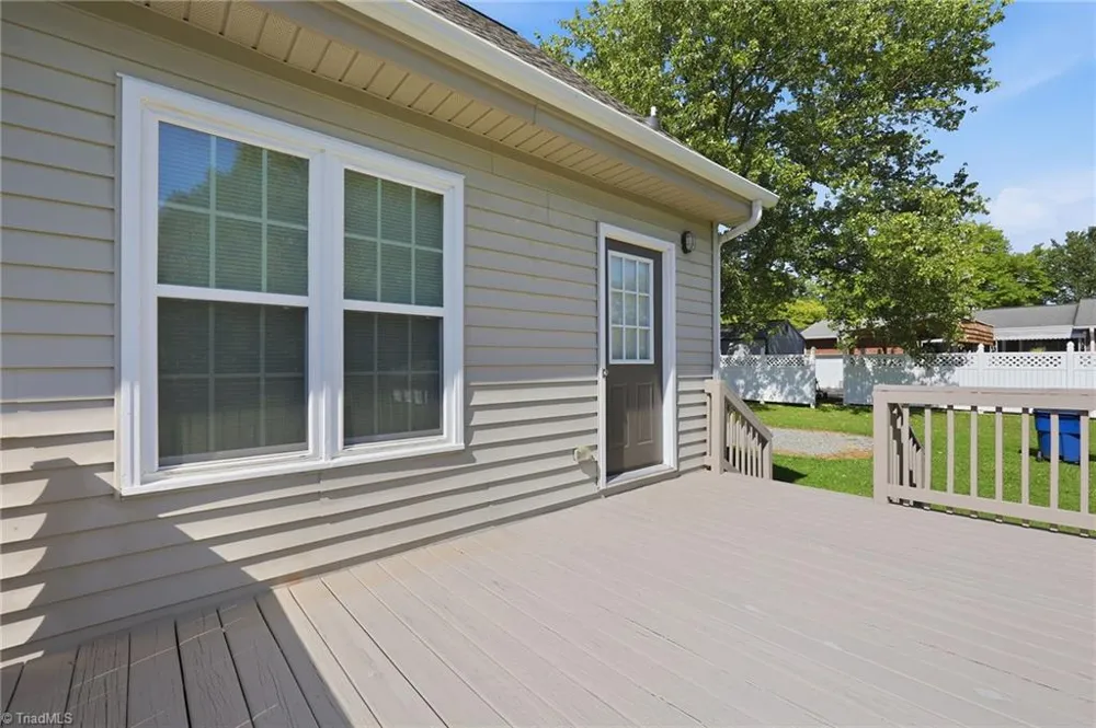 909 Highview Street Haw River, NC 27258