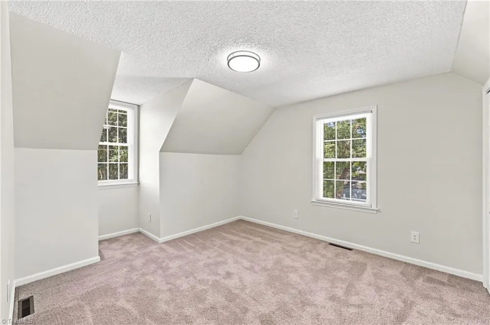 909 Highview Street Haw River, NC 27258