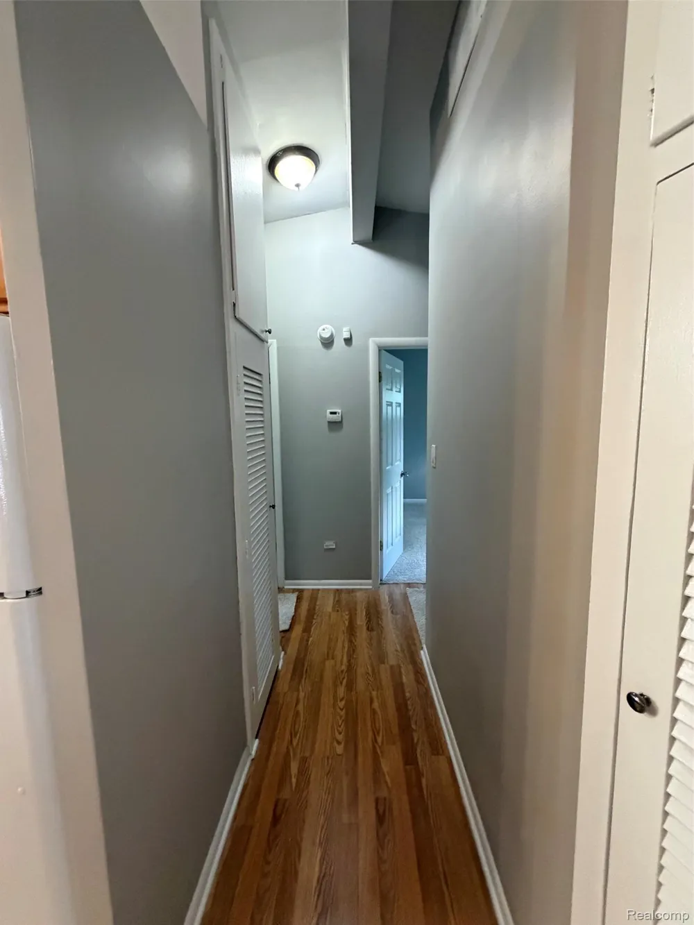 15201 Leslie Street Oak Park City, MI 48237
