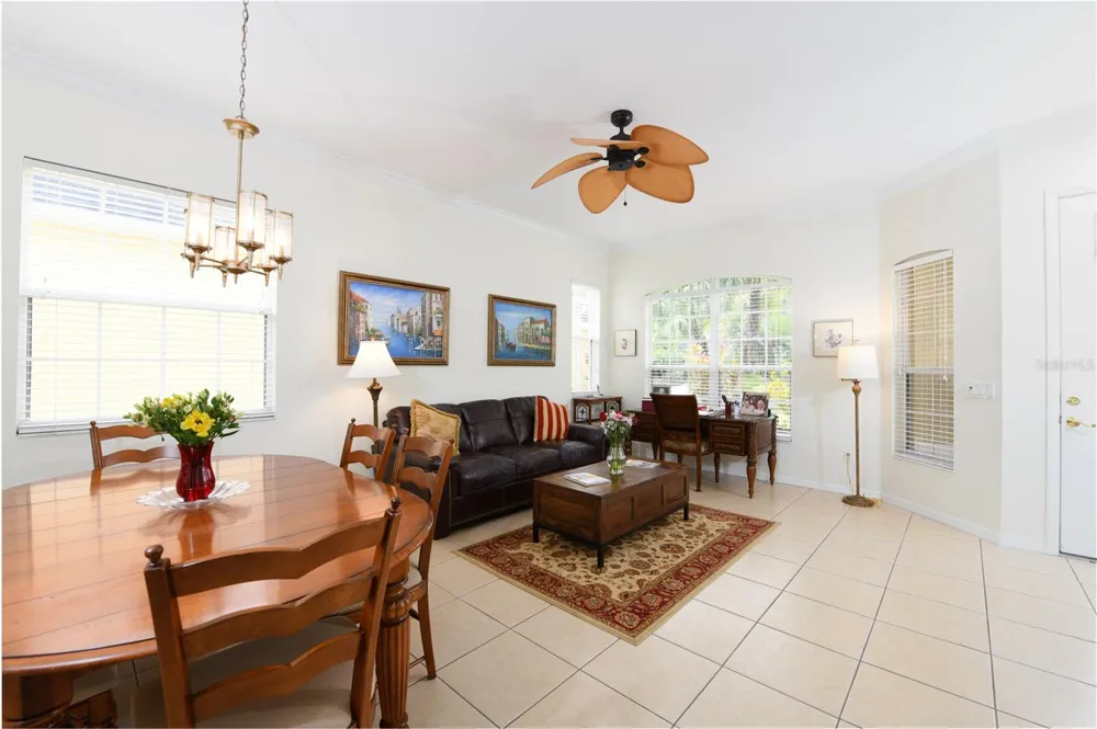 156 TALL TREES COURT Sarasota, FL 34232