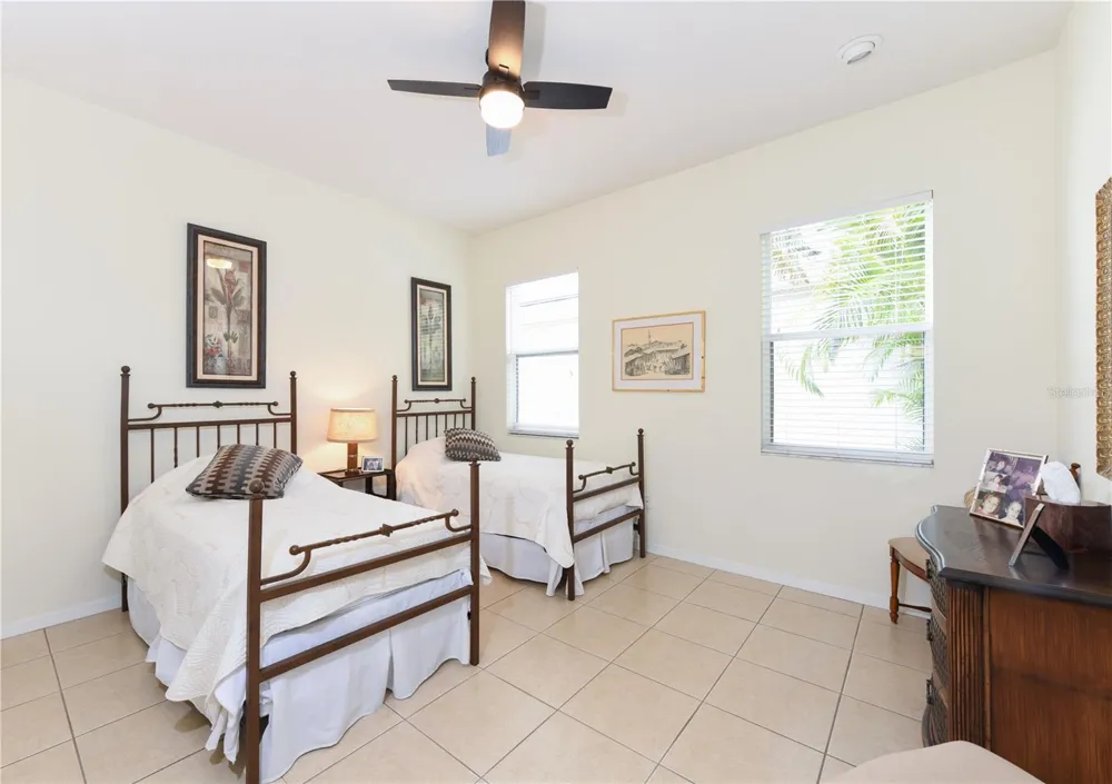 156 TALL TREES COURT Sarasota, FL 34232