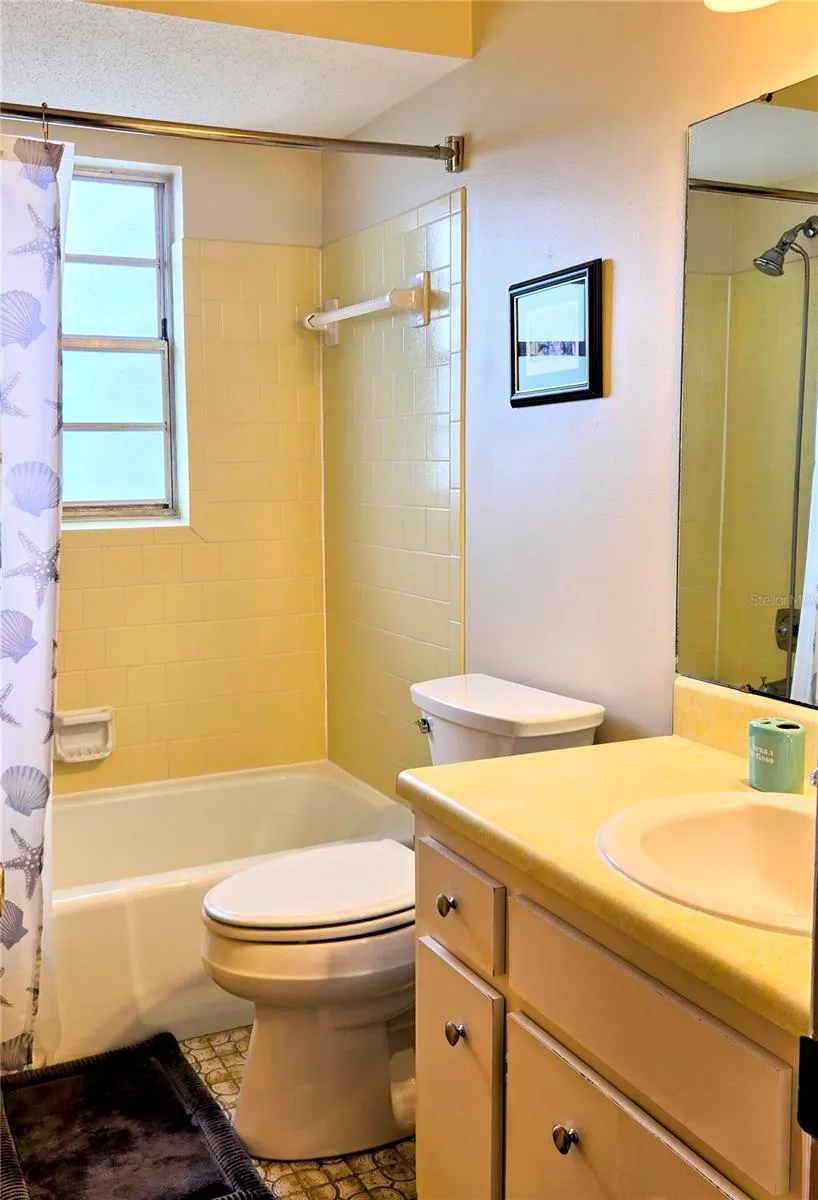 Address Not Shown Venice, FL 34293