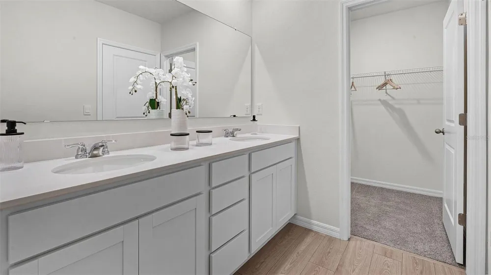 1708 SUGARWOOD LOOP Deland, FL 32724