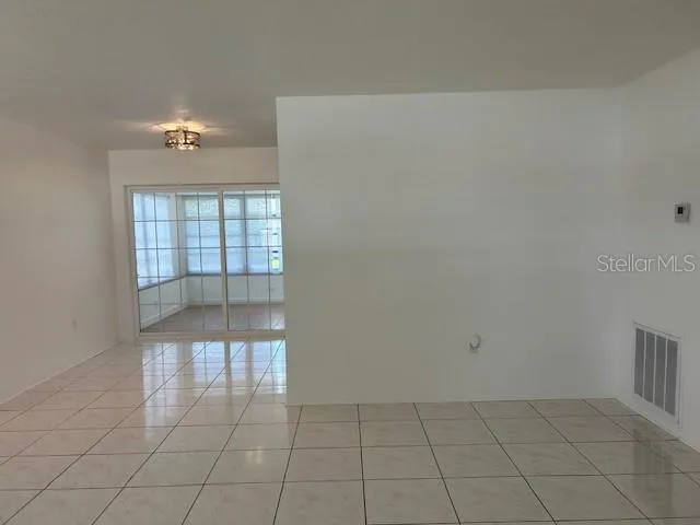 11324 87TH AVENUE Seminole, FL 33772