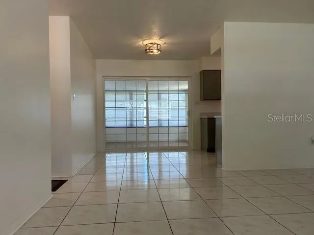 11324 87TH AVENUE Seminole, FL 33772