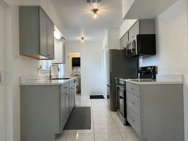 11324 87TH AVENUE Seminole, FL 33772