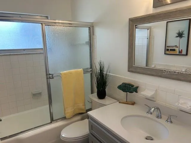 11324 87TH AVENUE Seminole, FL 33772