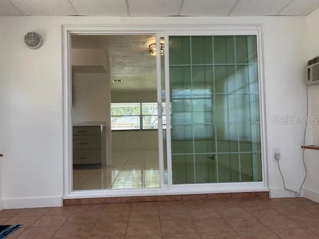 11324 87TH AVENUE Seminole, FL 33772